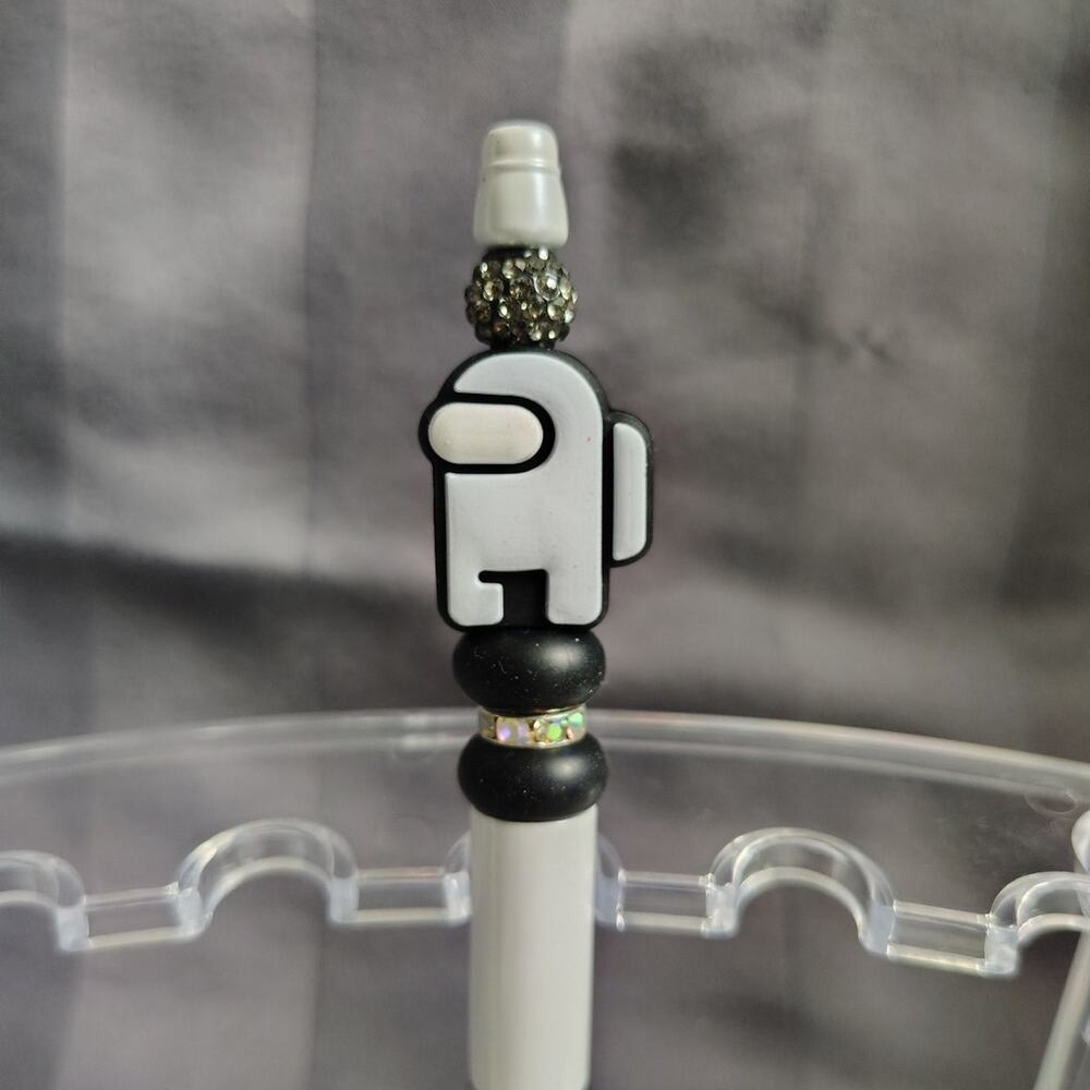 Among Us beaded pen